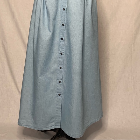 Brickyard Buffalo long button up skirt - Picture 2 of 7